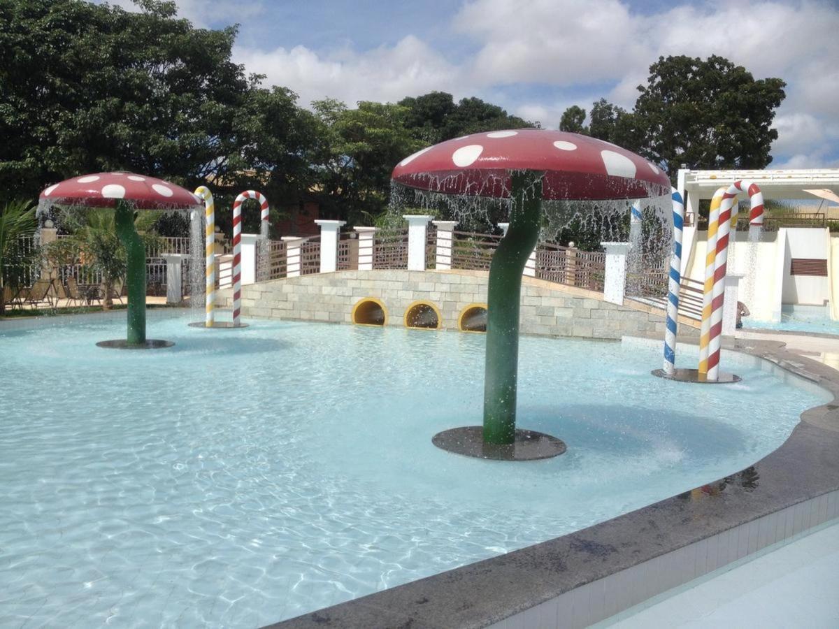 Lacqua diRoma flat com Park aquático aberto 24 horas ! Caldas Novas Exterior foto